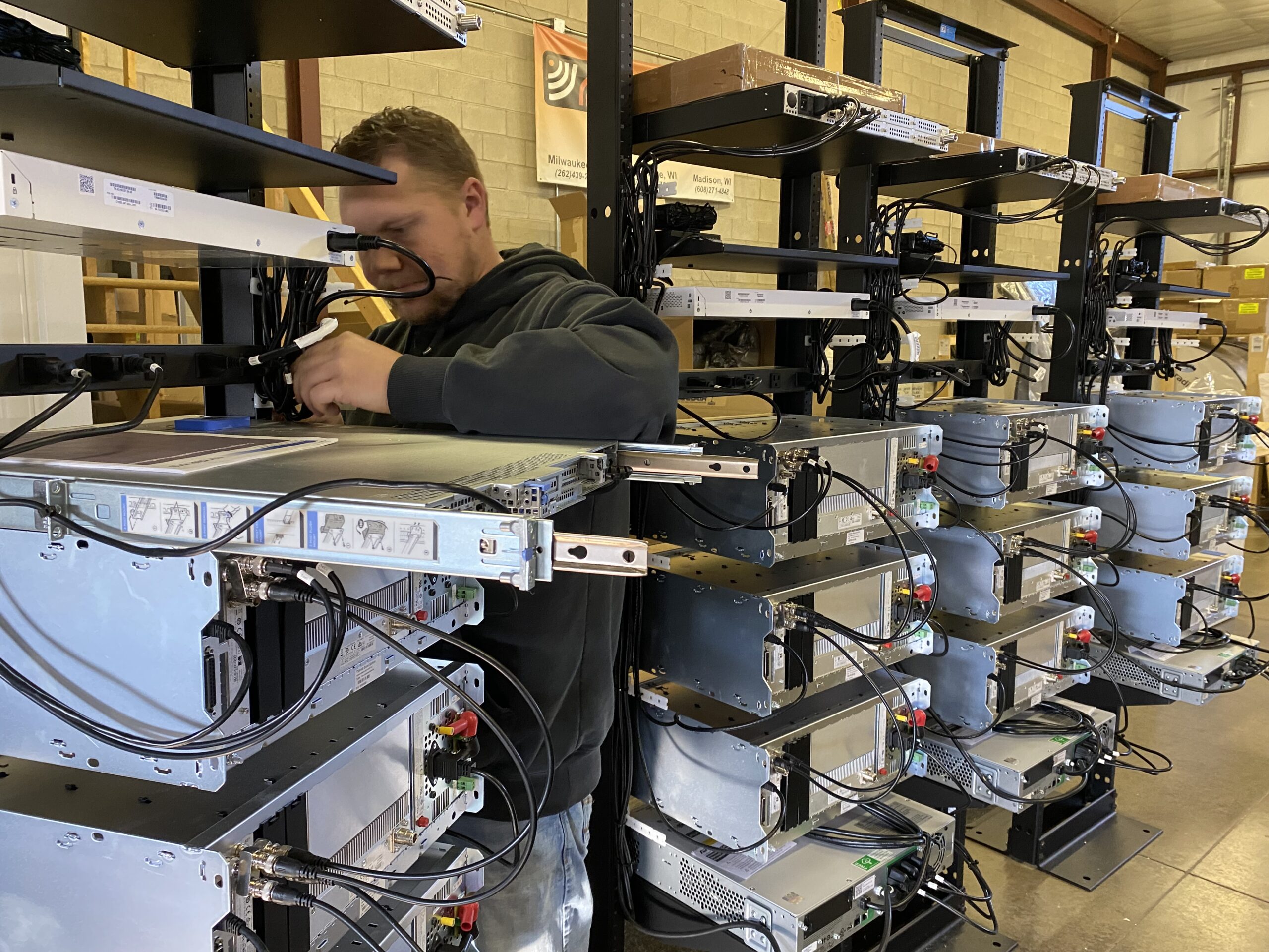 GenComm Employee Wiring Server Unit