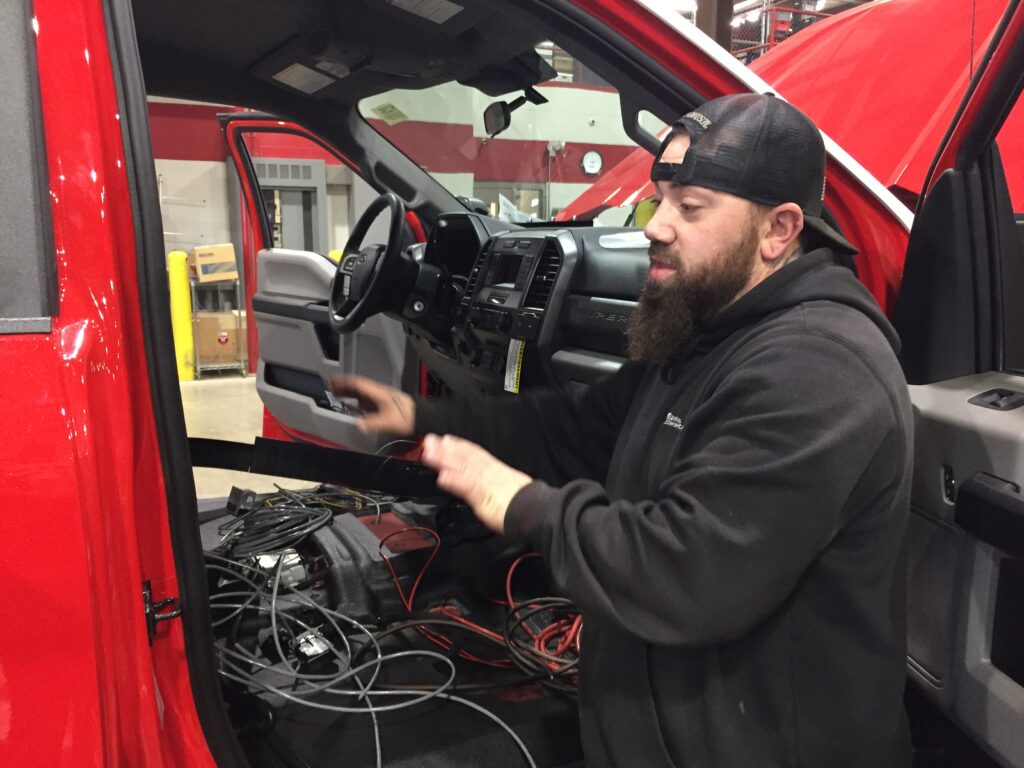 GenComm Employee Wiring Emergency Service Vehicle